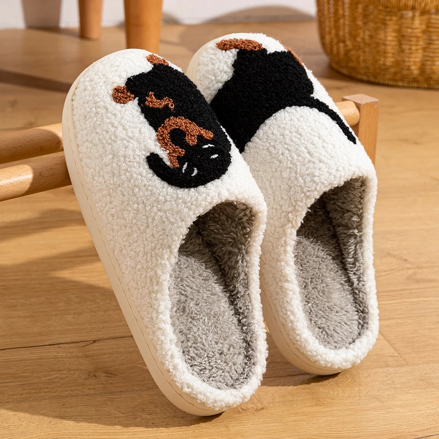Cozy Cartoon Black Dog Plush Slippers for Women – Adorable & Warm Indoor Footwear.